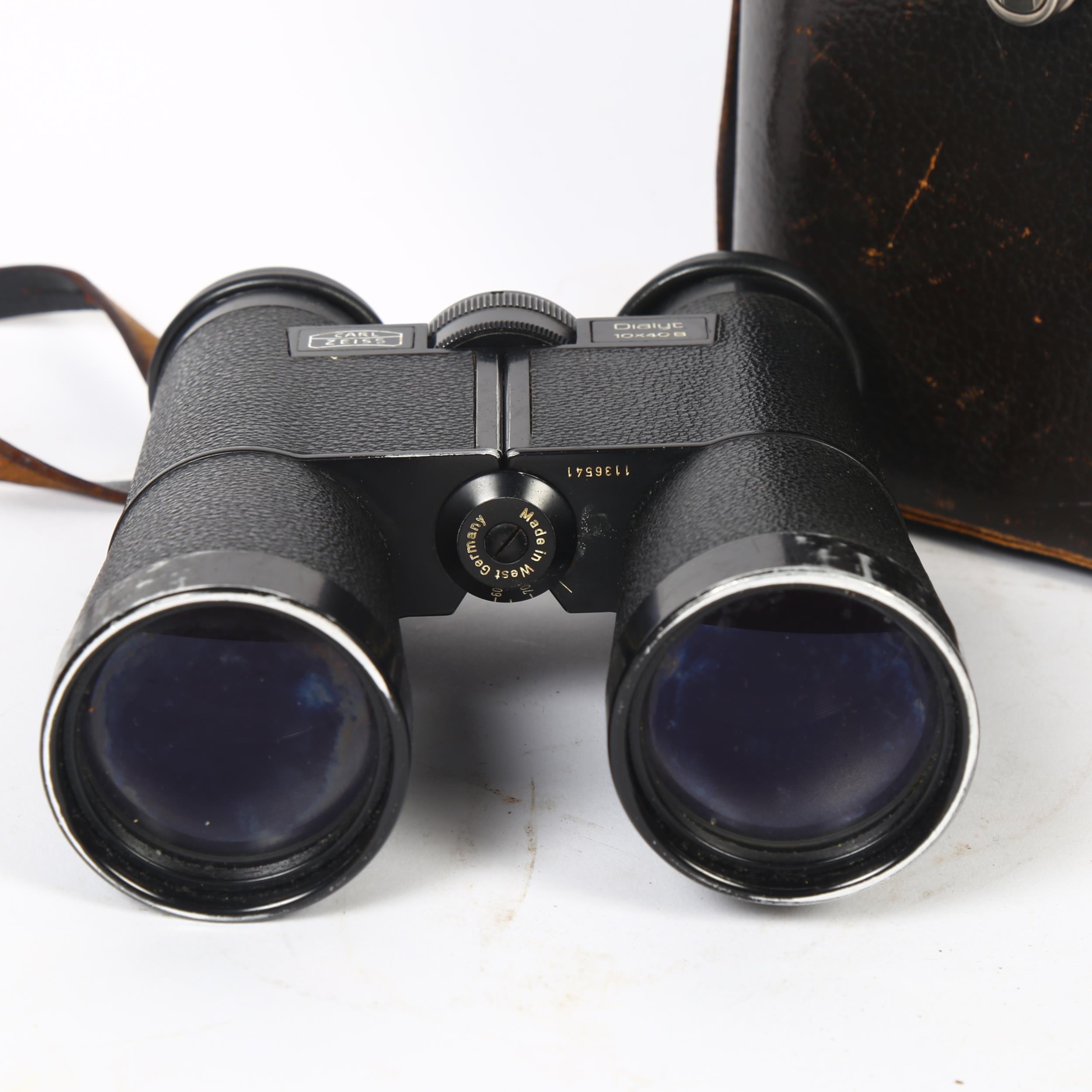 A pair of Carl Zeiss Dialyt 10x40B binoculars, cased, L14.5c, Good overall condition, lenses are - Image 2 of 2