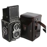 A mid-century Frank & Heidecke Braunschweig Rolleiflex camera, with a Carl Zeiss Jena RNR.2160532