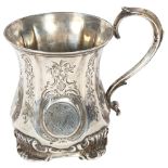 A Victorian engraved silver tankard, on scrolled cast feet, height to top of handle 10.5cm, 5.1oz,