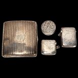 A group of 4 silver Vesta cases, pillbox and cigarette case, 4.98oz gross