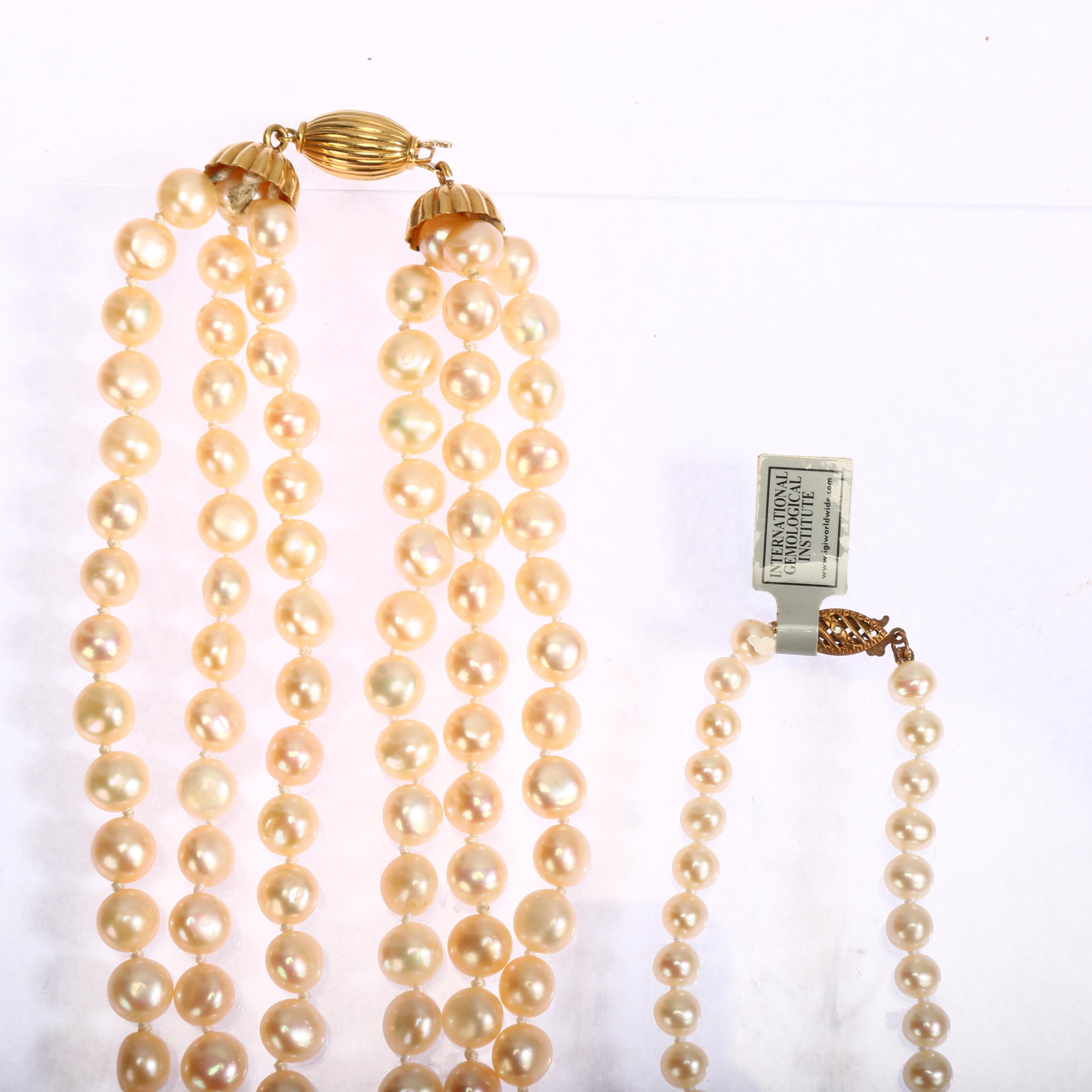 A triple-strand cultured pearl bead necklace, with 18ct barrel clasp, length 50cm, and a single- - Image 3 of 3