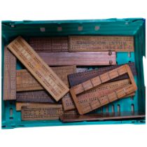 A quantity of Vintage wooden cribbage boards, including advertising
