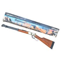 A German Walther lever action .177 CO2 rifle, boxed, L100cm