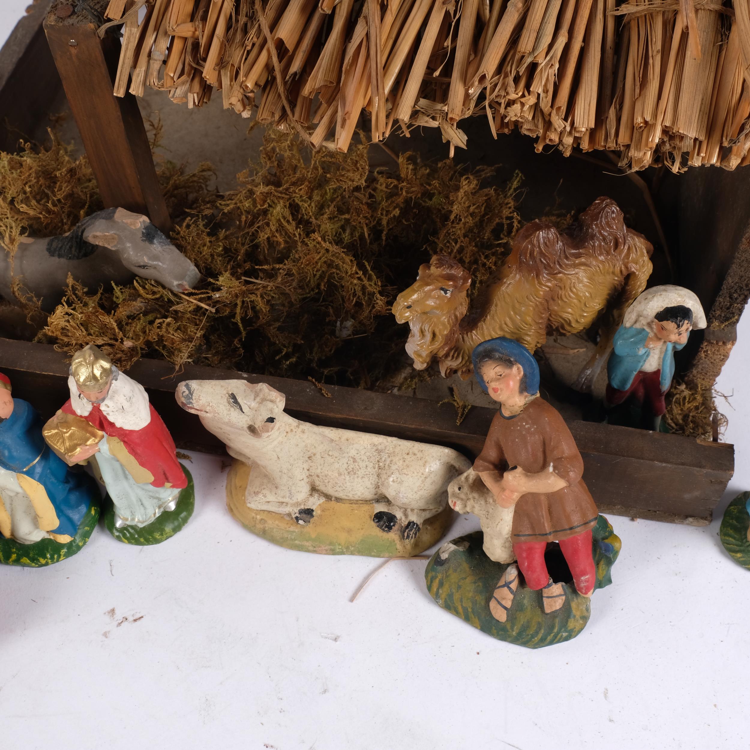 Vintage Nativity set with various figures, tallest 13cm - Bild 2 aus 2