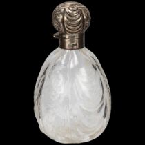 A late Victorian silver-mounted glass dressing table perfume bottle, Spurrier & Co, Birmingham 1900,