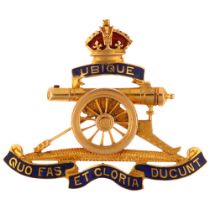 A 15ct gold enamel Royal Artillery military brooch, with moving wheel, 35mm, 4.8g Ubique enamel