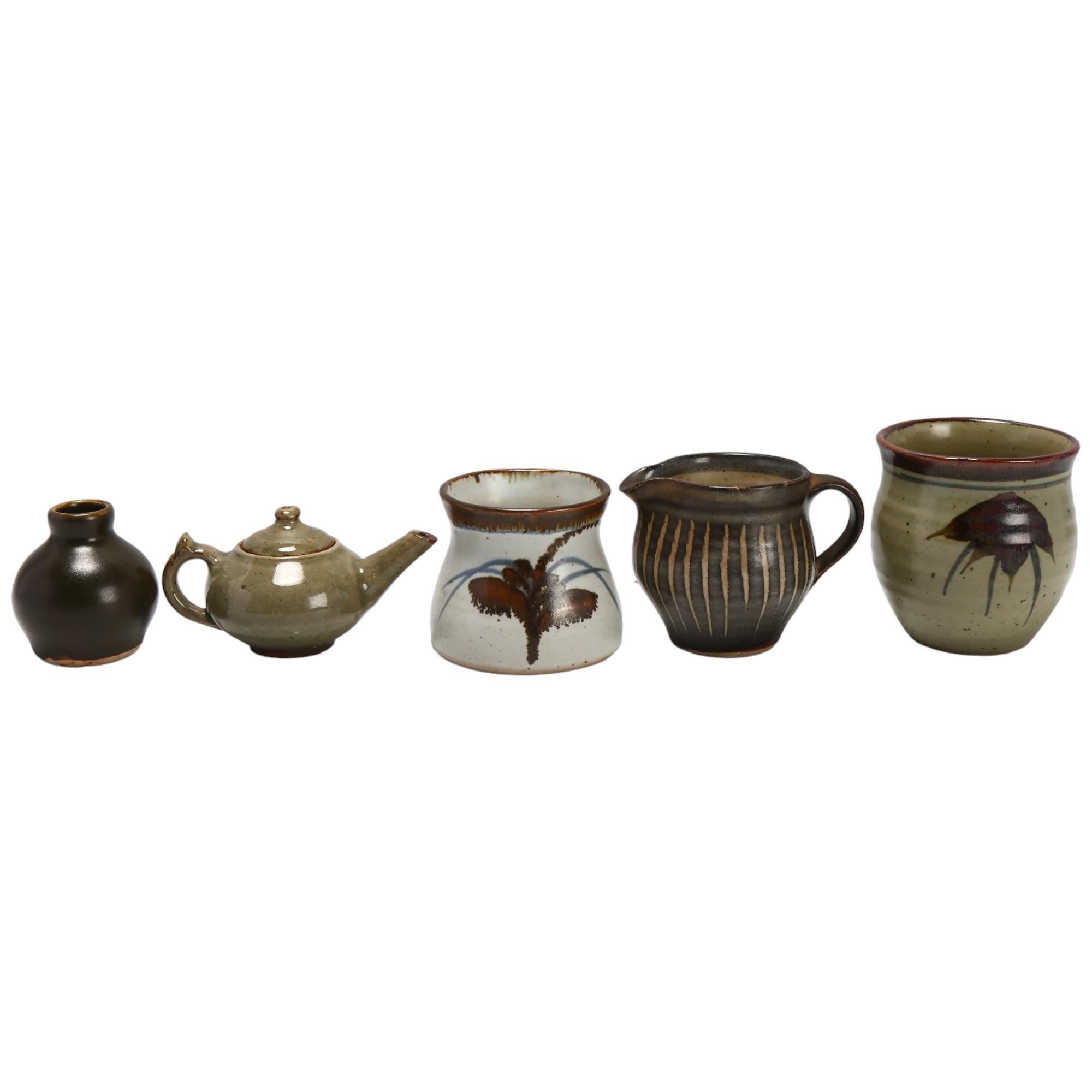 5 pieces of Leach tradition studio pottery, including St Ives, Lowerdown and Wenford Bridge