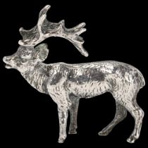 A Continental miniature silver figural model stag, 3.5cm No damage or repair, only light surface