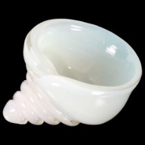 An Art glass shell design vase (hairline crack), L15.5cm