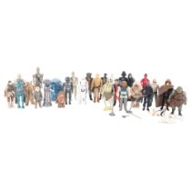 STAR WARS - a quantity of Vintage Kenner Star Wars action figures, all figures appear to be from the