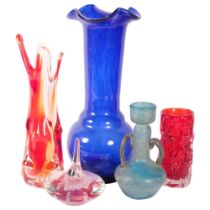 A Whitefriars red bark vase, 15cm, 3 Art glass vases and a paper weight