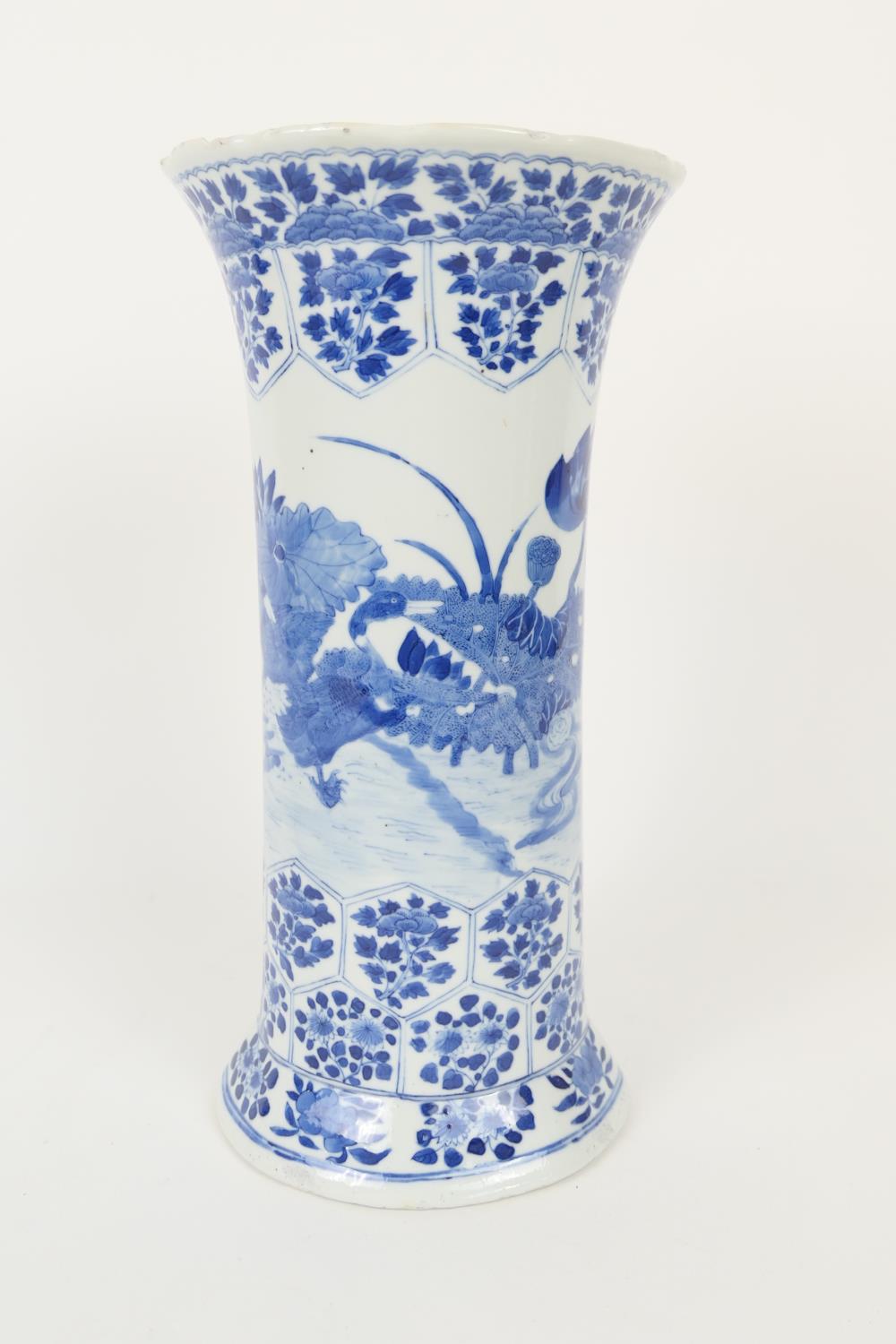 Chinese blue and white cylinder vase, late 19th/early 20th Century, decorated with ducks and lotus