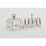 Pair of George V silver four division toast racks, Jubilee mark, Birmingham 1935, length 6.5cm,