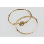 Edwardian 9ct gold love hearts bangle, set with seed pearls (badly damaged), weight approx. 5.5g;