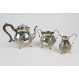 Late Victorian silver three piece tea service, maker TH, Birmingham 1895, comprising baluster