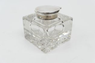 Edwardian silver mounted heavy glass inkwell, by Walker & Hall, Sheffield 1908, width 7cm, height