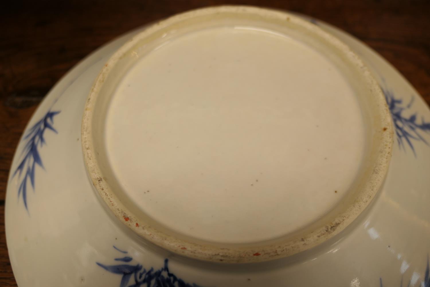 Chinese blue and white plate, early 20th Century, decorated with dragons chasing a central flaming - Image 7 of 7