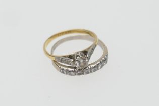 Diamond solitaire ring, the brilliant cut diamond of approx. 0.5ct, in platinum claw mounts, on a