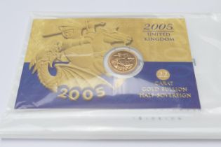2005 United Kingdom half sovereign (Royal Mint Bullion), original packaging, weight 3.99g (Please
