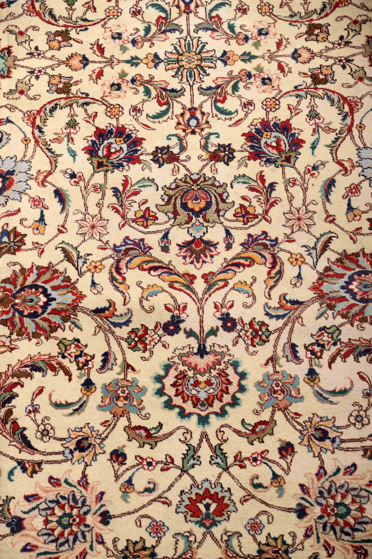 A Tabriz carpet - Image 3 of 4