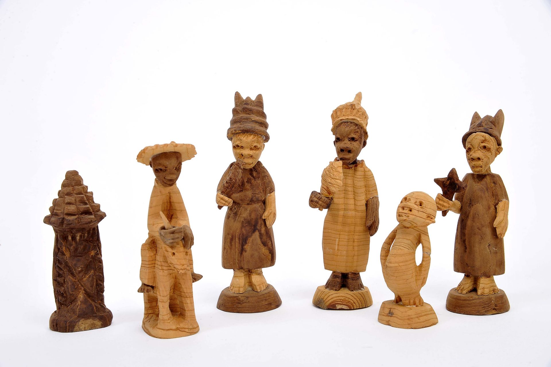 Chess Pieces "African Figures" - Bild 3 aus 3