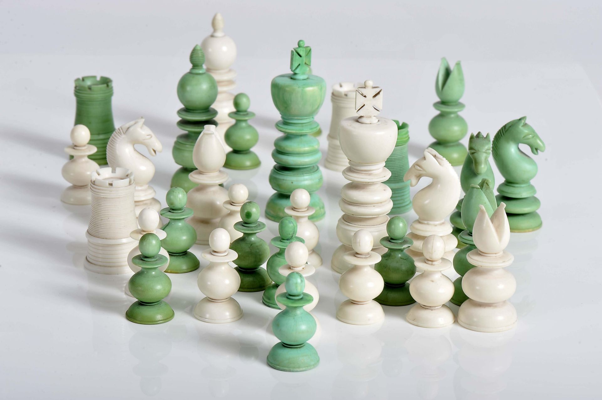 Chess pieces "Saint George" pattern - Image 5 of 7