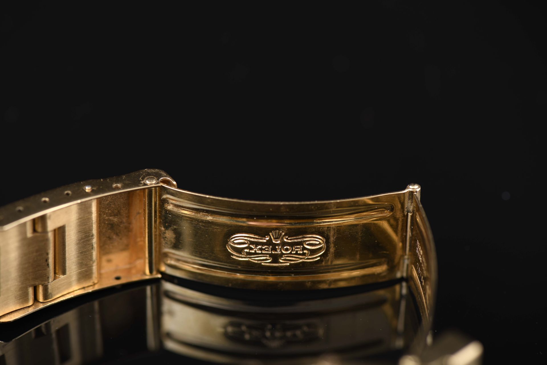 A wristwatch - Image 4 of 4