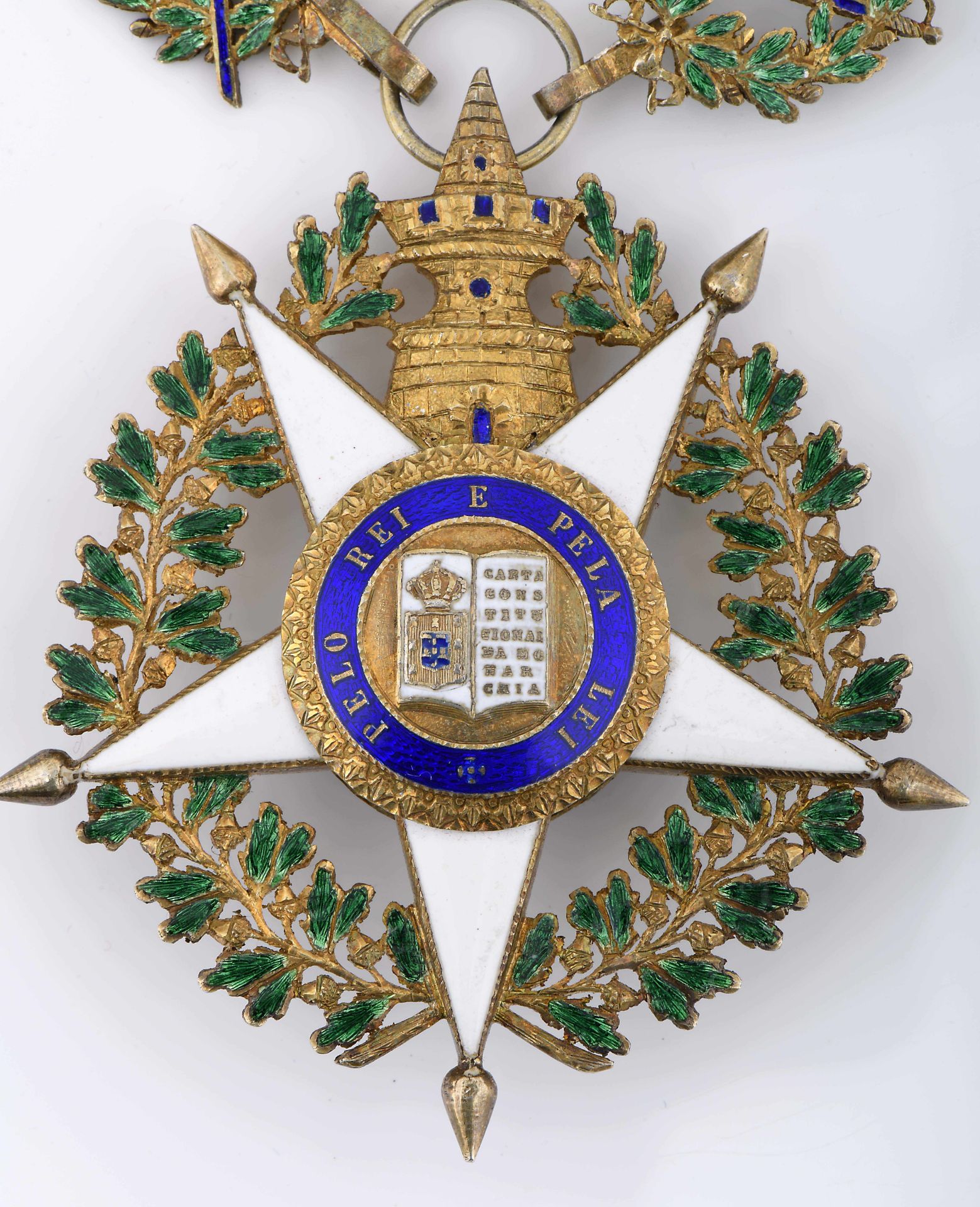 Necklace with pendant, plaque, band and respective insignia of the Military Order of the Tower and S - Image 6 of 8