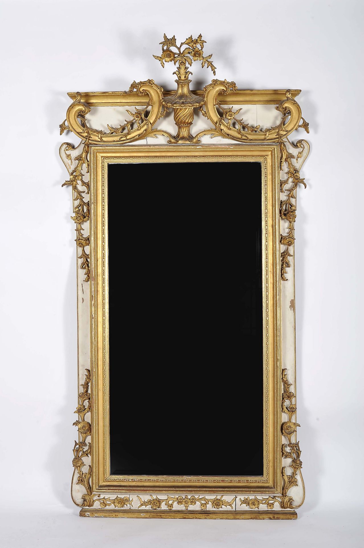 A credence table mirror