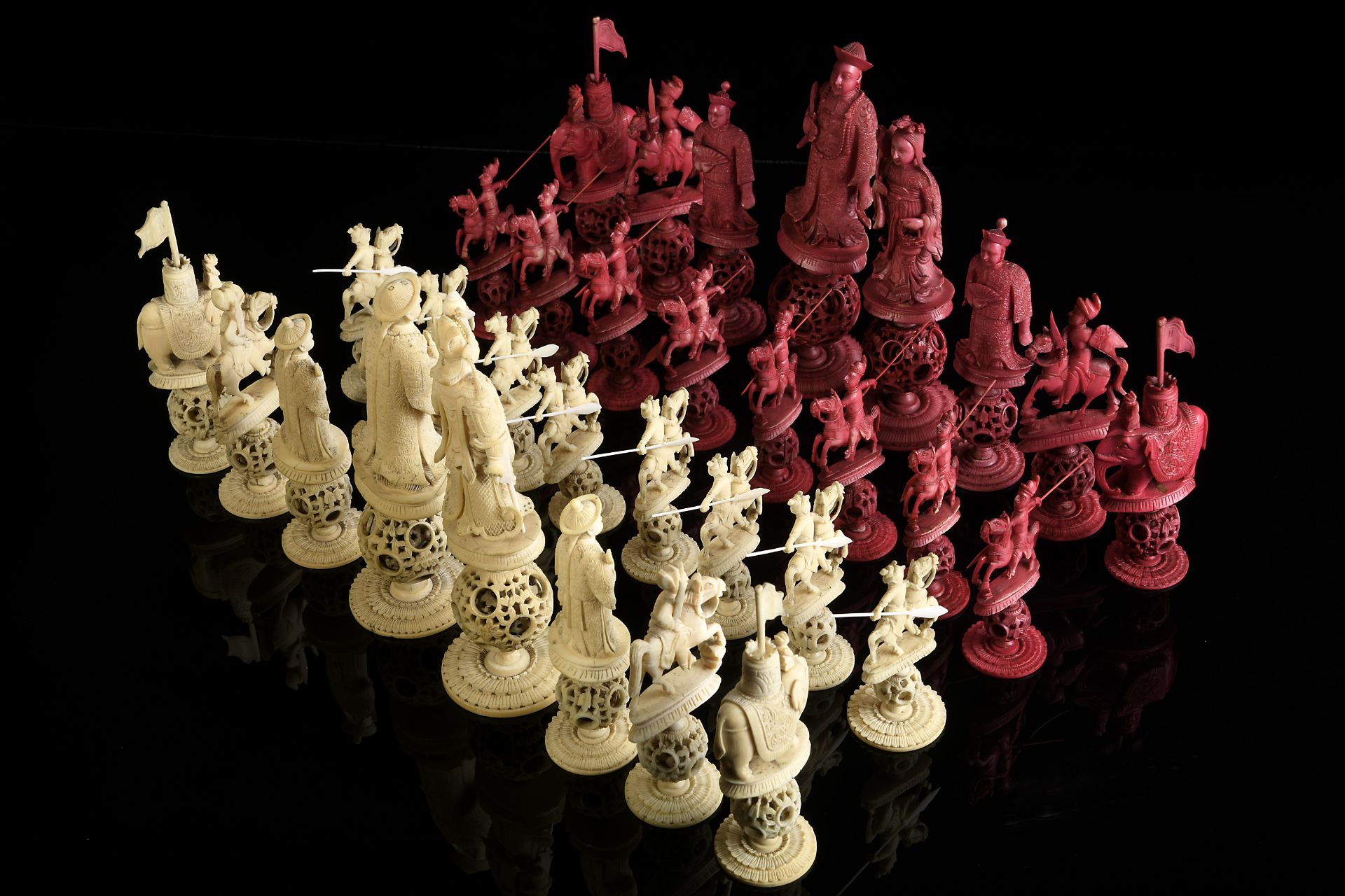 Chess pieces - Image 6 of 8