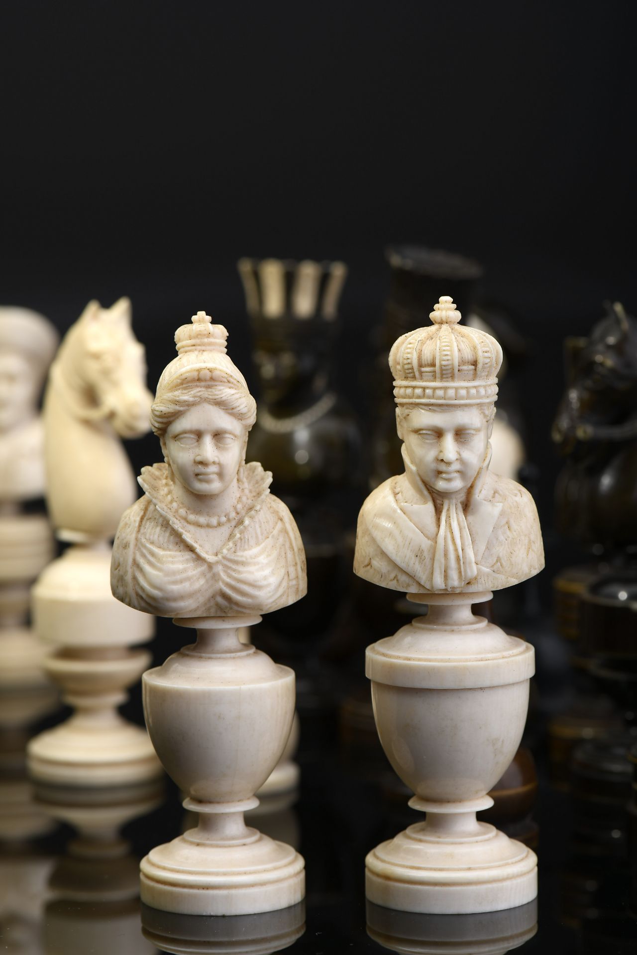 Chess pieces - "Battle between the French and the Senegalese" - Image 2 of 6