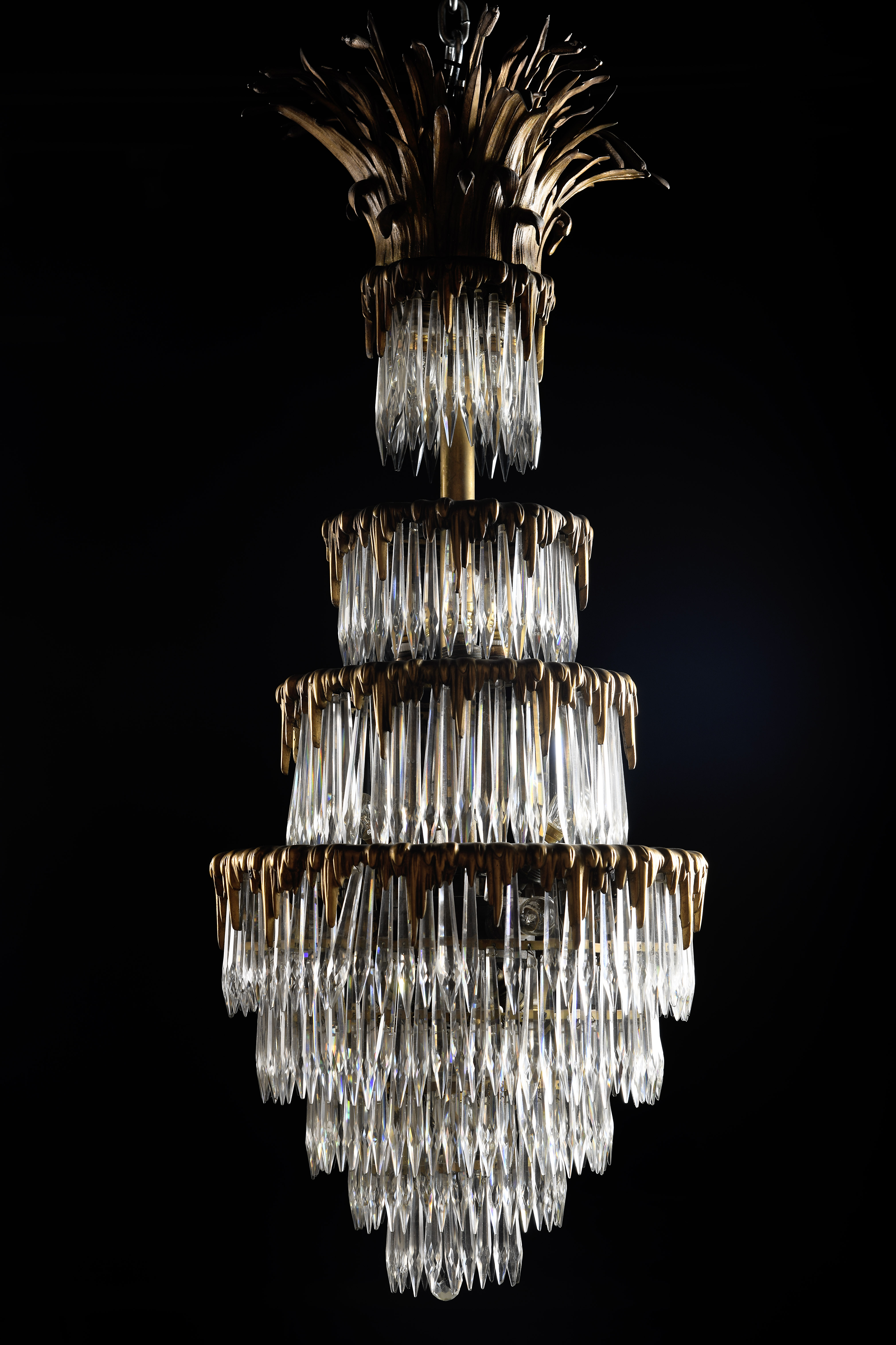 A chandelier - Image 3 of 3