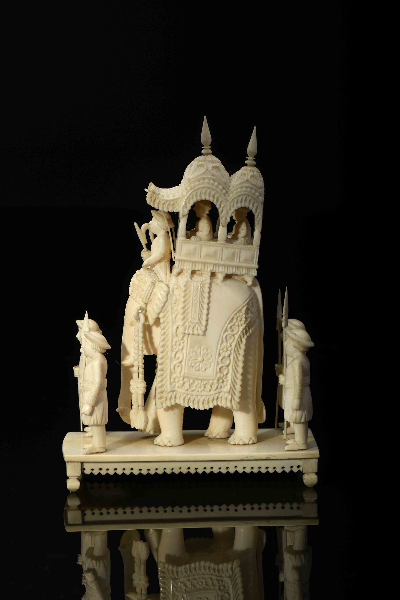 Chess piece - Figures, elephant with «howdah» - Bild 5 aus 5
