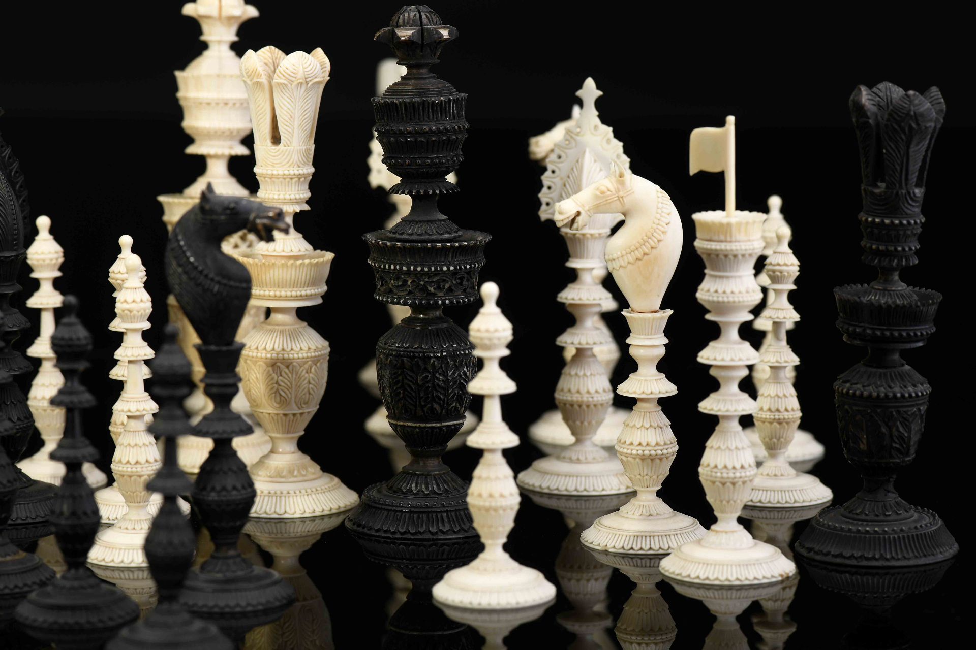 Chess pieces - "Kashmir" style - Image 2 of 5