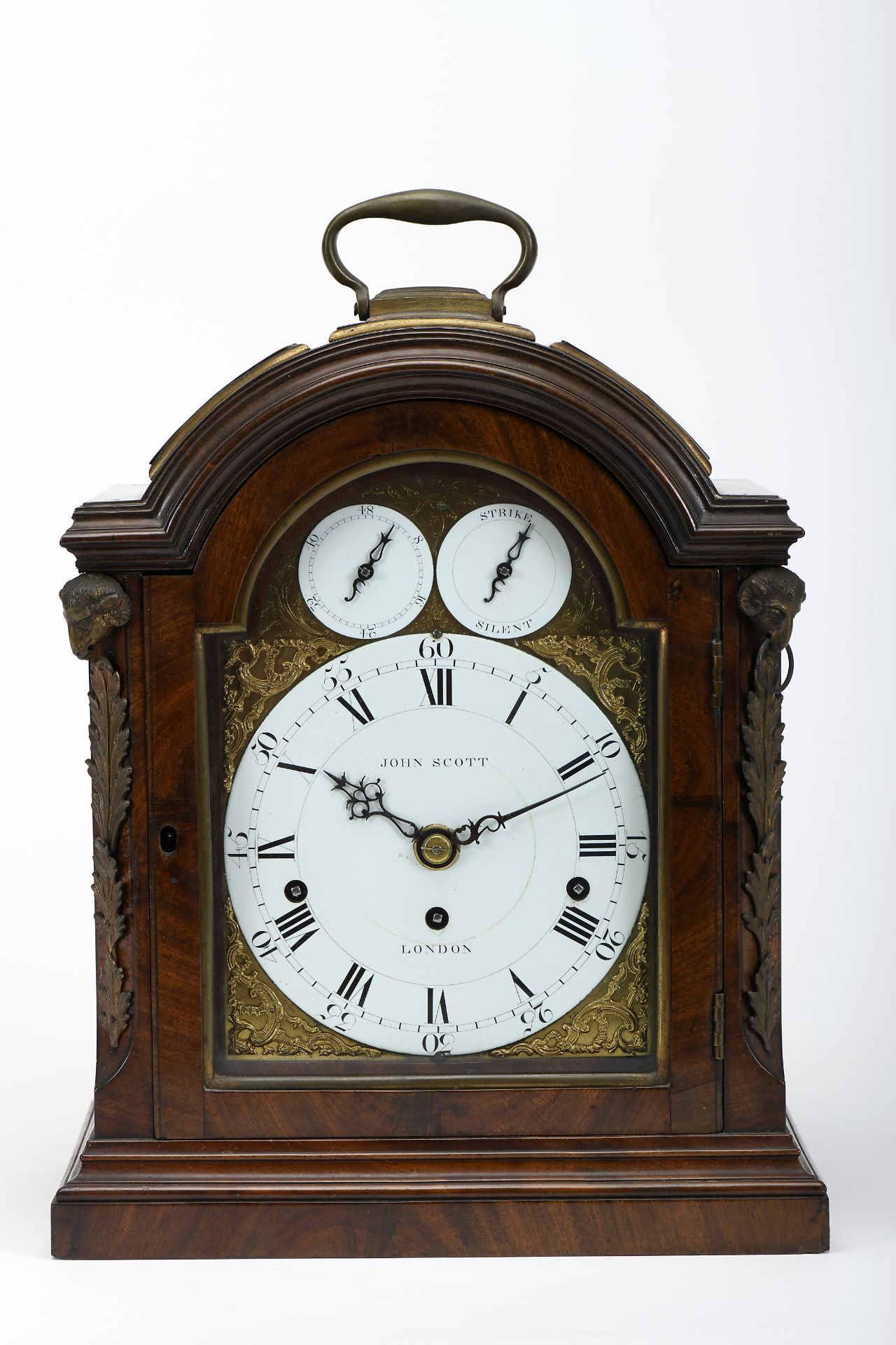 A table clock