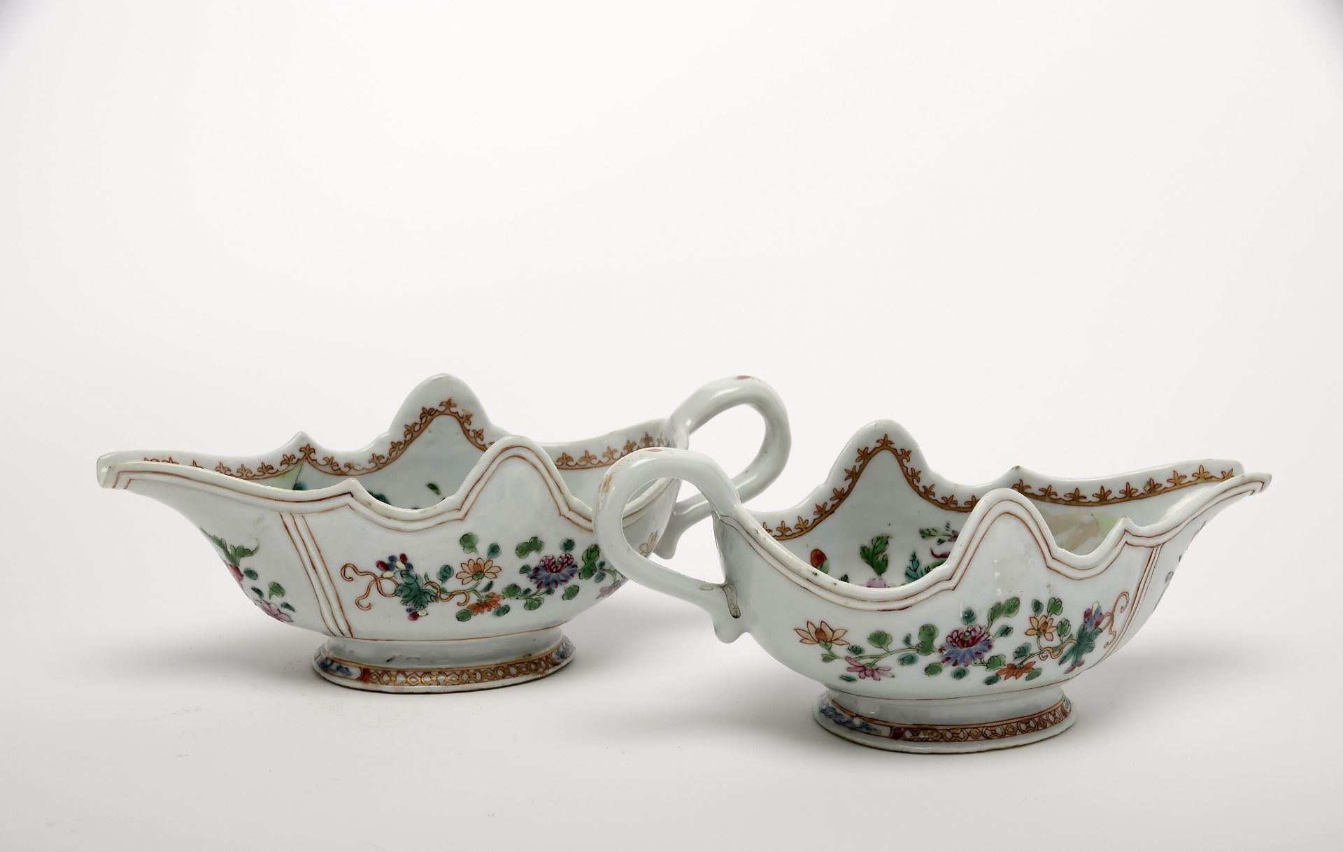 A pair of scalloped sauce boats - Image 2 of 3