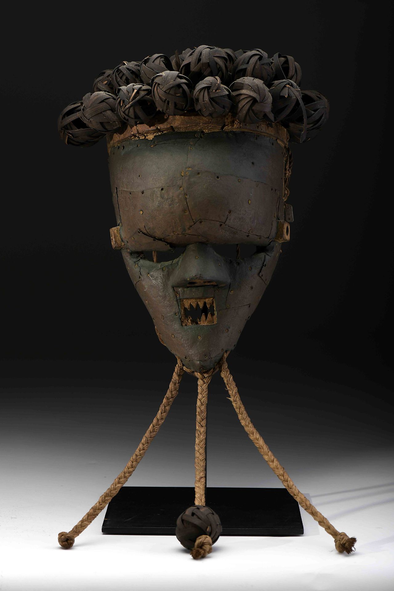 A «Salampassu» mask