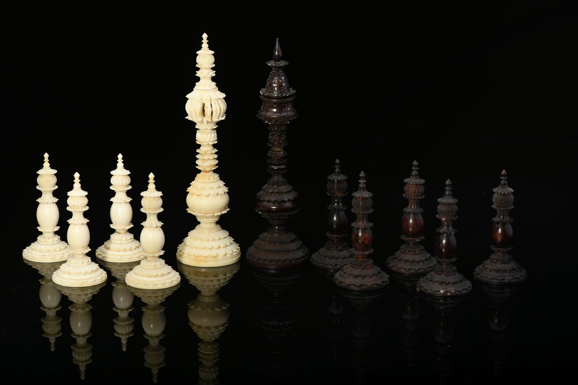 Chess pieces - two kings and nine pawns