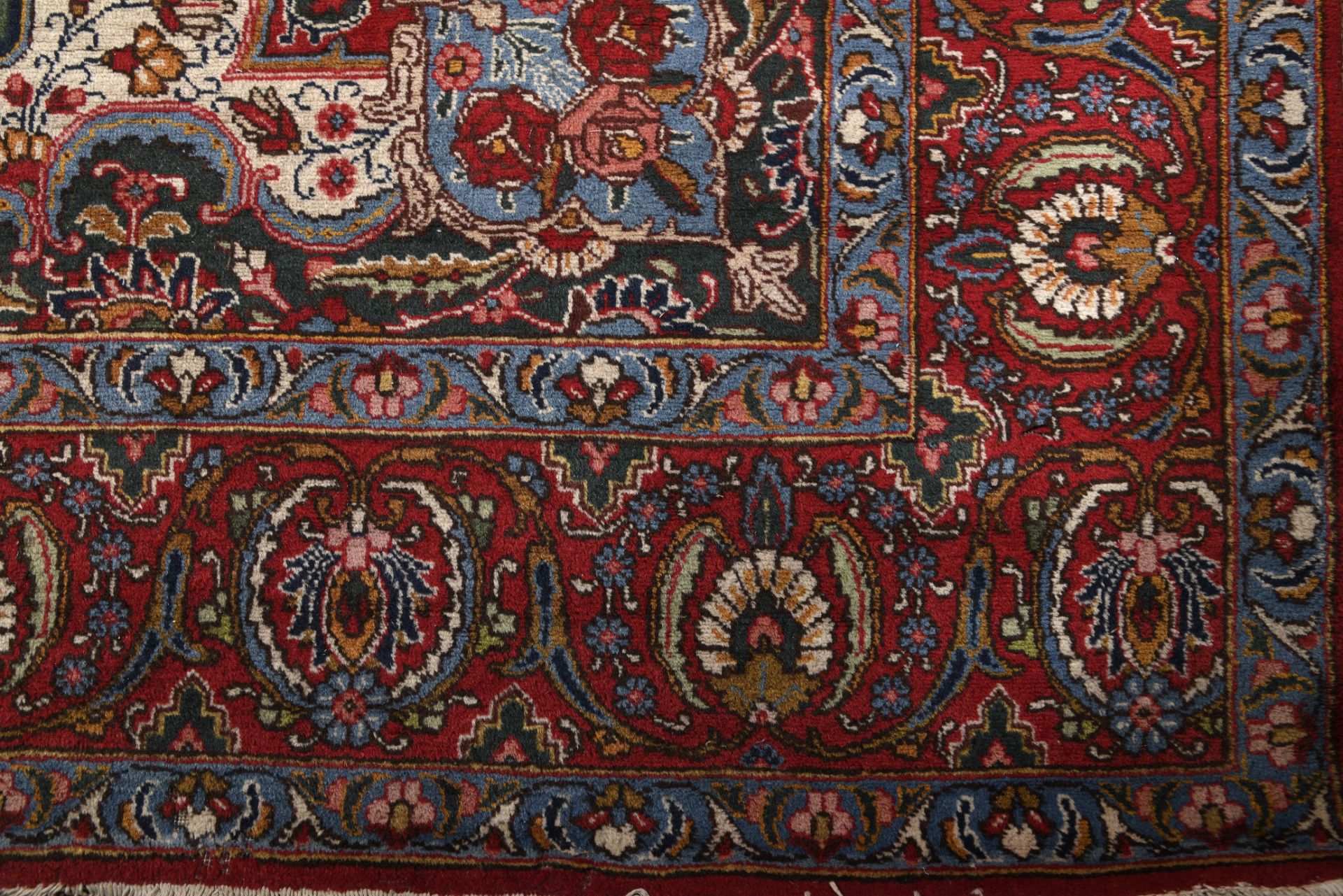 A Tabriz carpet - Image 2 of 3