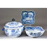 A Chinese Blue and White Porcelain Circular Two-Handled Tureen and Cover, Mid 18th Century, the