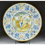An Italian Maiolica Charger in Renaissance Style, Late 19th/Early 20th Century, the well painted