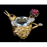 An 18ct Gold Continental Brooch, Modern, in the form of a nesting bird, set with a centre faceted