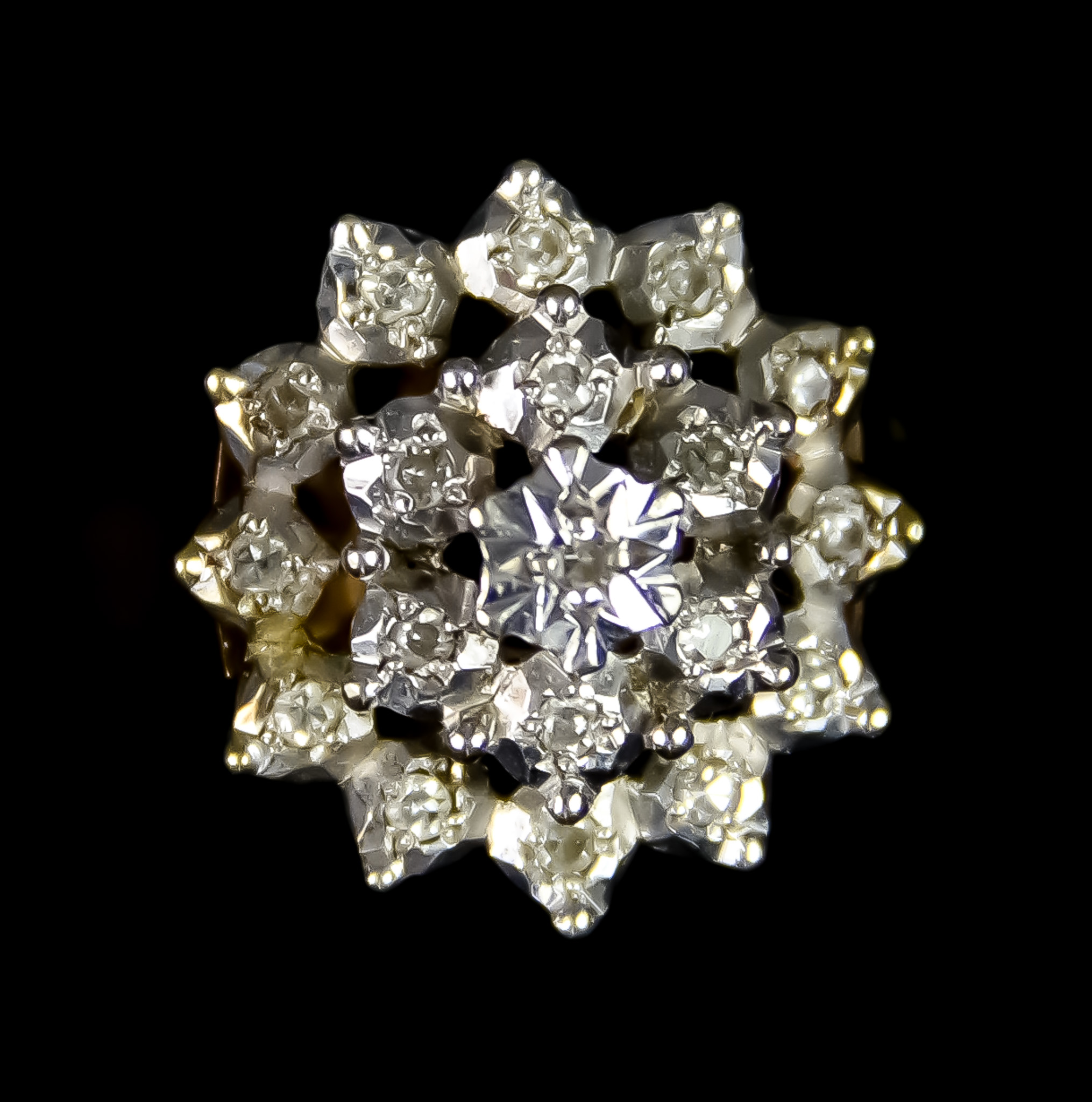 A 9ct Gold Diamond Cluster Ring, 20th Century, set with small brilliant cut white diamonds,