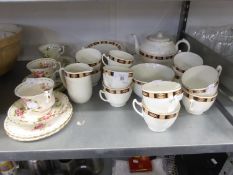 GROUP OF MID TO LATE TWENTIETH CENTURY TEA WARES