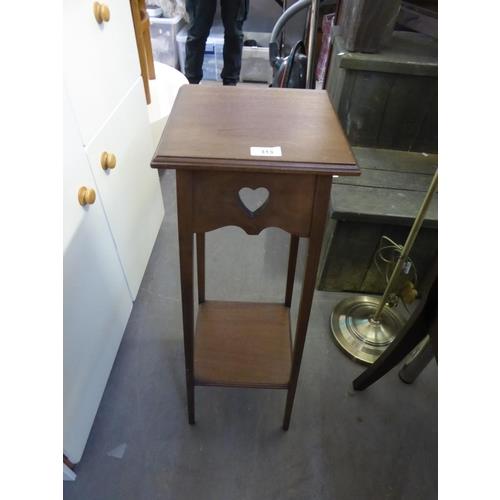 A MAHOGANY ARTS & CRAFTS SQUARE TWO TIER TORCHÈRE STAND, ON FOUR STRAIGHT LEGS