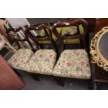 A SET OF FIVE HARLEQUIN WILLIAM IV BALLOON BACK DINING CHAIRS (5)