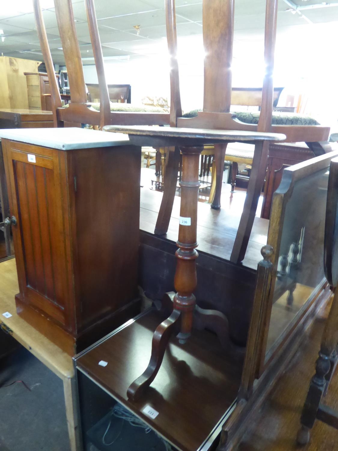 19TH CENTURY MAHOGANY CIRCULAR TRIPOD TABLE, 1’6” DIAMETER