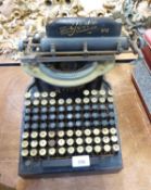 VINTAGE YOST NO 10 MANUAL TYPEWRITER