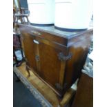 WALNUT STEREO CABINET, WITH LIFT-UP TOP AND TWO CUPBOARDS