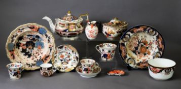 A COLLECTION OF MAINLY DERBY OR CROWN DERBY IMARI TEA AND DINNER WARES, including tea pot,